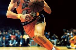 开云体育官网-摩尔多瓦球员被授予超射手称号