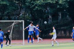 开云体育下载-佛罗伦萨连战获胜，球队士气高涨朝前行去的简单介绍