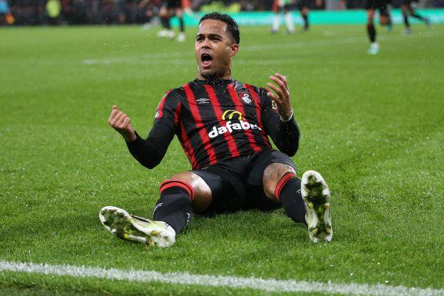 关于阿斯顿维拉主场战平伯恩茅斯,保持中游稳定的信息 关于阿斯顿维拉主场战平伯恩茅斯,保持中游稳定的信息