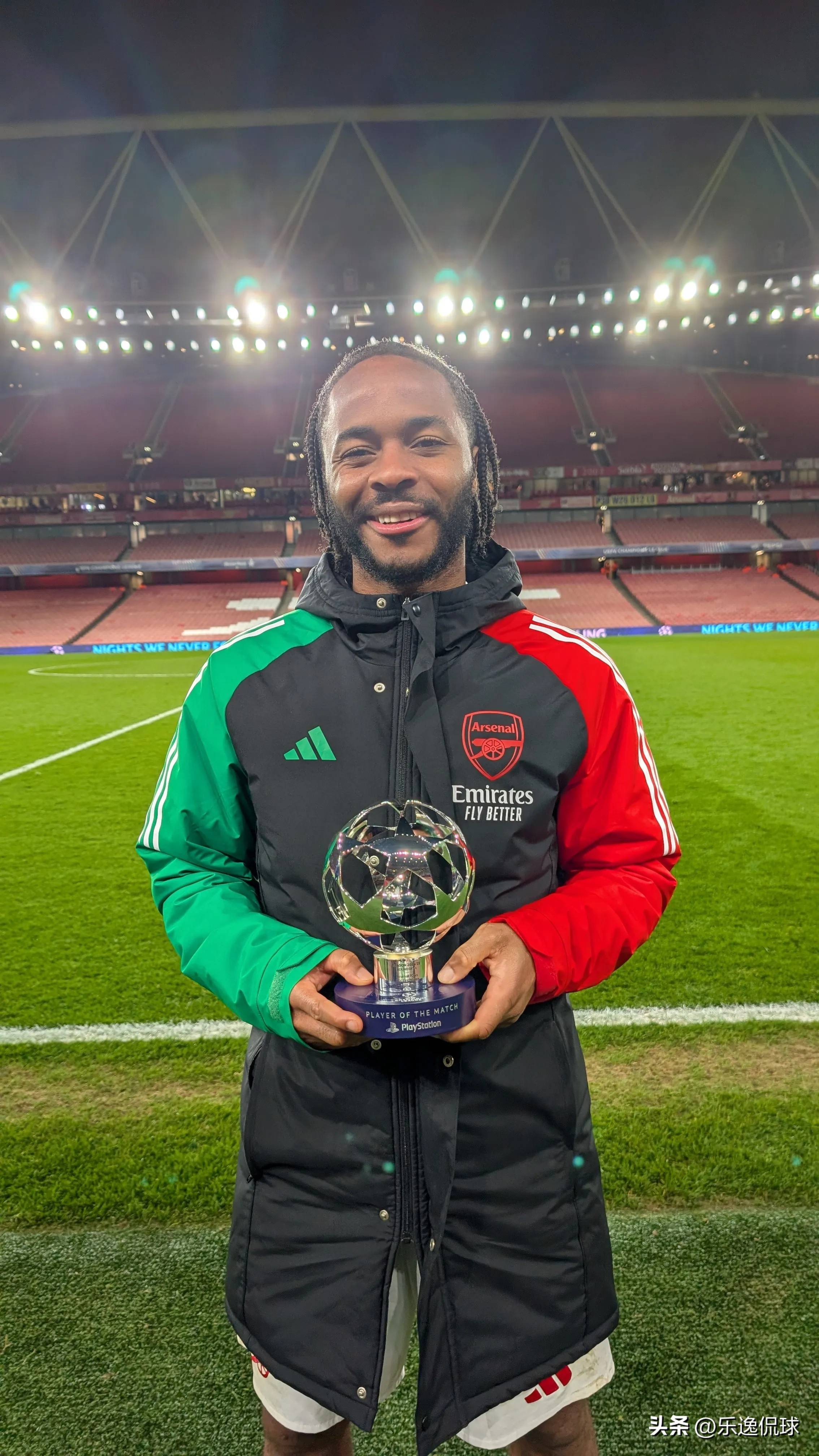 阿森纳攻击力爆发，轻松战胜对手