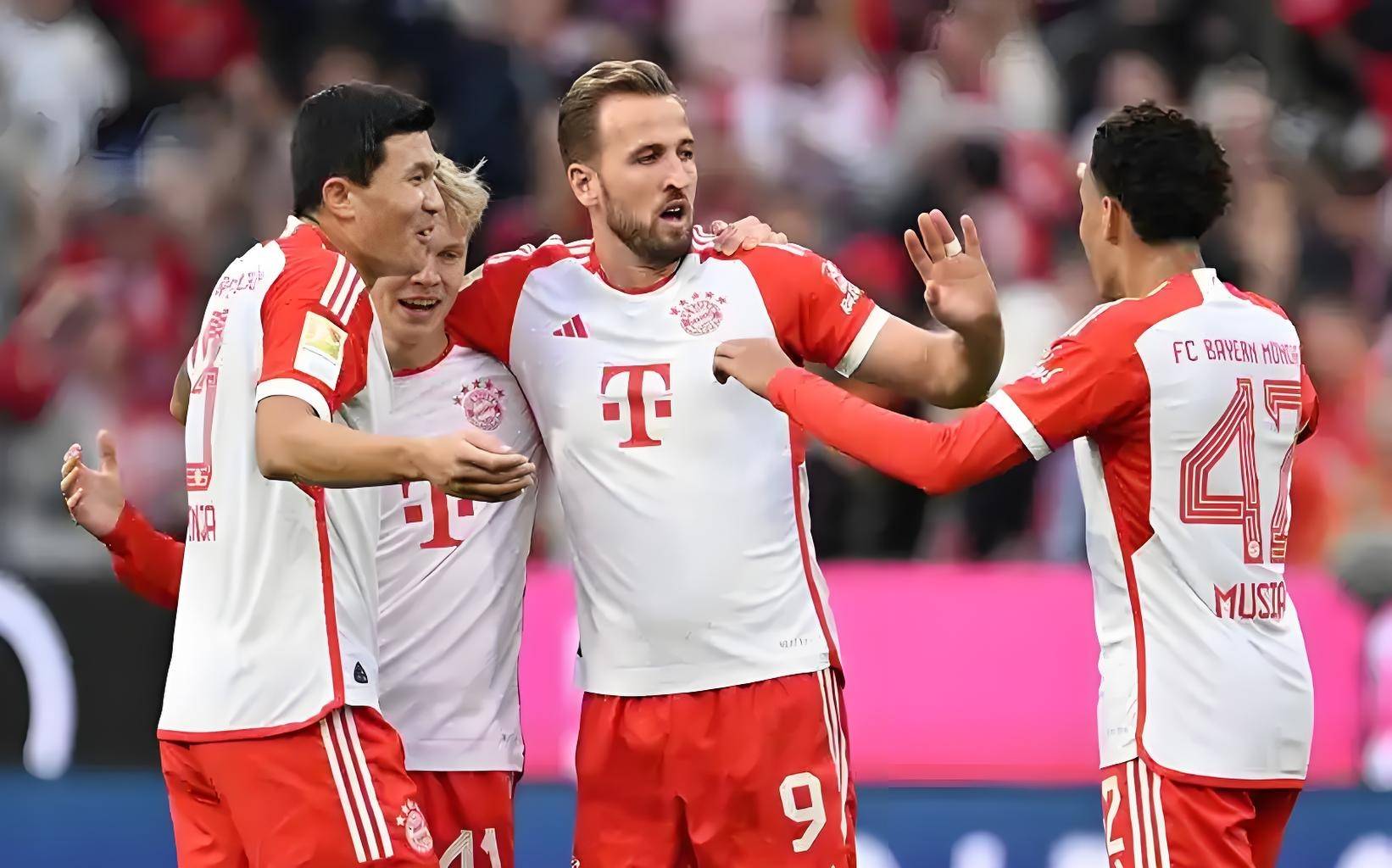 拜仁慕尼黑将对阵勒沃库森进行德甲比赛 拜仁慕尼黑将对阵勒沃库森进行德甲比赛