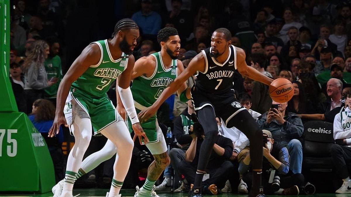 篮网击败黄蜂,继续领跑东部 篮网击败黄蜂,继续领跑东部